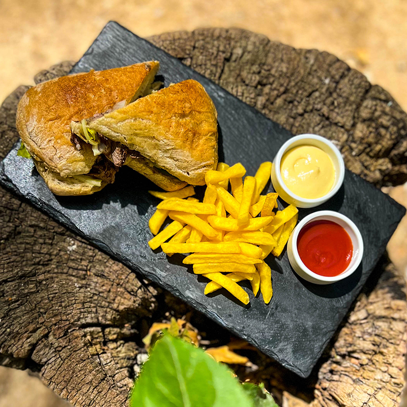 Steak sandwich