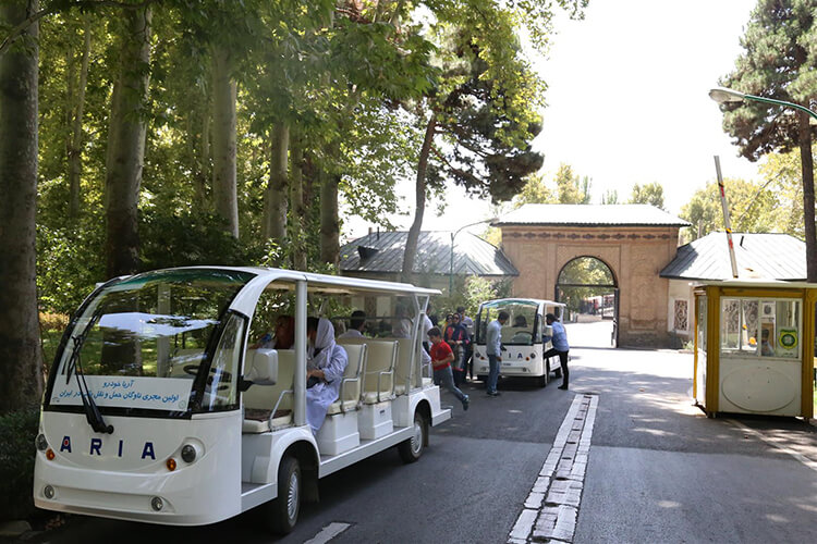 Saadabad Palace Coffee Shop Transportation Service